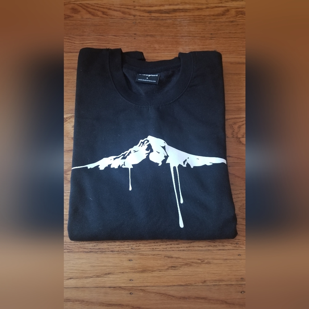 Men's Crewneck